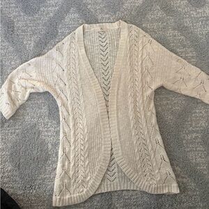 Pink Republic Cream Knit Cardigan Sz M excellent condition!